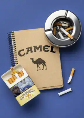 Camel Tabak und Zigaretten Notizbuch von Tabakstore